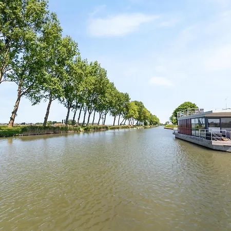 Bateau-hôtel Aldebaran *