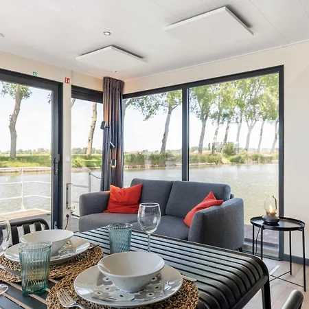 Dom wakacyjny Aldebaran Nieuwpoort